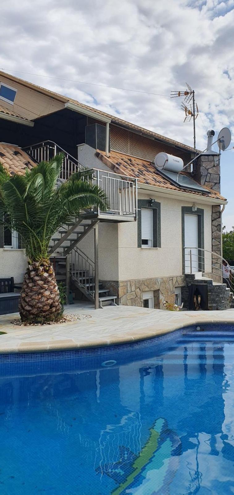 Estupenda Villa En Las Afueras Colmenar de Oreja Zewnętrze zdjęcie